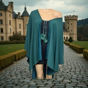 Andrew Marc Elegant Green Women's Capelet New